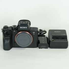 [並品 | シャッター数112,220回] SONY α7R III（ILCE-7RM3） | SONY Eマウント
