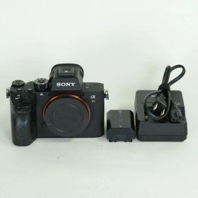 [並品 | シャッター数34,000回] SONY α7R III（ILCE-7RM3） | SONY Eマウント