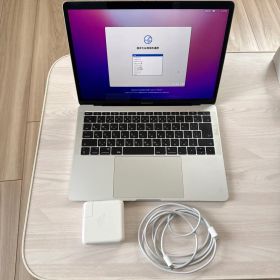 Apple MacBook Proシルバー 充電器付き 13インチ 2017