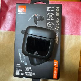 JBL Tour Pro 2 ワイヤレスイヤホン　中古 TOUR PRO 2 新品 8,400円 中古 7,280円 | ネット最安値の価格比較