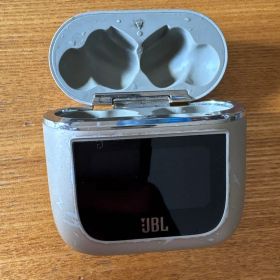 【格安】【ジャンク】JBL ワイヤレスイヤホン TourPro 2
