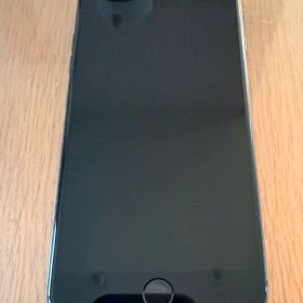 中古美品 iPhone 8 Plus