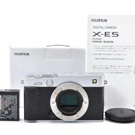 ★極上美品★《ショット数307回》フジフイルム FUJIFILM X-E5 ボディ シルバー 箱付★ YMA1134＃15