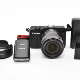 ★美品★ キヤノン CANON EOS M ブラック 18-55MM 90EXストロボ付き ミラーレス一眼 ★ #8322