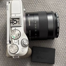 Canon EOS M3 26040347