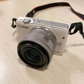Canon EOS M10 Wズームキット WH