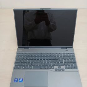 【展示商品】 富士通 FUJITSU ノートパソコン FMV LIFEBOOK PH77/J3 [16.0型/Windows11 Home/Core Ultra 7/メモリ：16GB/SSD：512GB/Office H&B] FMVP77J3H