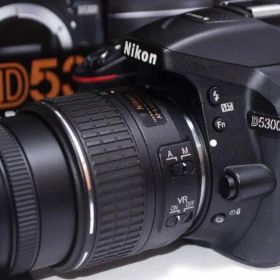 WiFi機能付☆Nikon D5300☆初めての一眼レフに最適♪動画撮影もOK