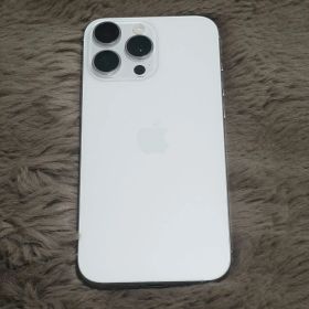 【極美品】iPhone 16 ProMax 1TB ホワイトチタニウム