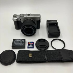 【動作確認済】富士フイルム FUJIFILM X-A5 XC 15-45mm レンズキット シルバー