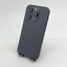 iPhone 15 Pro MTUC3J/A 256GB SIMロックなし バッテリー最大容量84% 充放電回数741回 ブラックチタニウム 本体のみ【C7038-C】