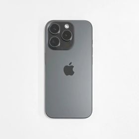 【中古】iPhone15Pro 512GB バッテリー92％ ブラックチタニウム docomo 本体 iPhone15 Pro A3101 [7945]