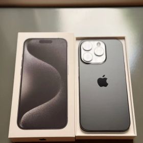 Apple iPhone 15 Pro 256GB ブラックチタニウム
