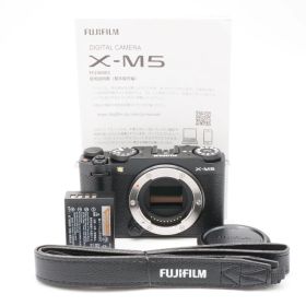 ■ほぼ新品■ FUJIFILM（フジフイルム） X-M5 ミラーレス一眼カメラ ボディ