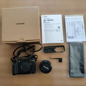 FUJIFILM X-M5 ミラーレス一眼カメラ デジカメ キットレンズ付き