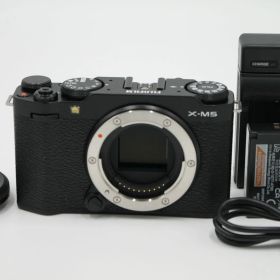 シャッター回数720回！■ほぼ新品■ FUJIFILM X-M5ボディ ブラック X-M5-B