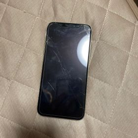 iPhone X シルバー 画面ひび割れ