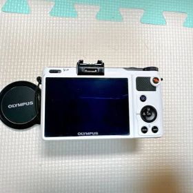 ジャンクOLYMPUS XZ-1 デジタルカメラ XZ-１ホワイト1000万画素