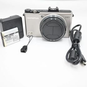 オリンパス OLYMPUS デジタルカメラ XZ-1 シルバー プレミアムキット（チタニウムシルバー）