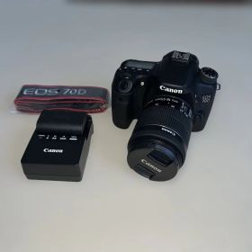 Canon EOS 70D デジタル一眼レフ （中古）