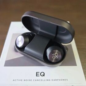 B&O Beoplay EQ ブラック