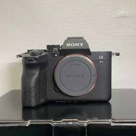 【美品】SONY α7RⅤ ミラーレス一眼カメラ 本体