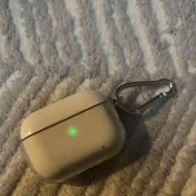 AirPods pro （イヤホン無し）