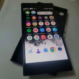 Xperia XZ Premium SO-04J 中古 4,999円 | ネット最安値の価格比較