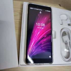 Rakuten Hand5G P780 楽天