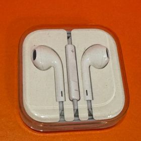 Apple iPhone 純正 EarPods 3.5mmジャック ホワイト