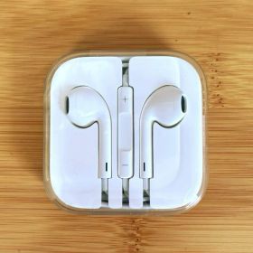 未開封 Apple EarPods 純正 有線イヤホン 未使用 iPhone