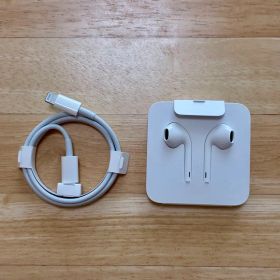 【新品未開封】純正 Lightning EarPods Type-Cケーブル
