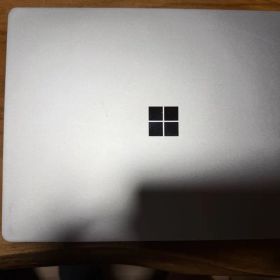 Microsoft Surface Laptop