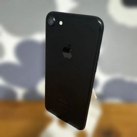 iPhone7 128GB ブラックMNCK2J/A バッテリー82% 画面割れ