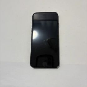 Apple iPhone 7 ブラック 本体