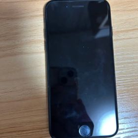 Apple iPhone 7 32G ジェットブラック