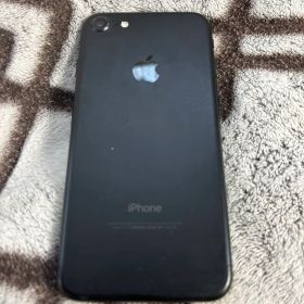 Apple iPhone 7 ブラック
