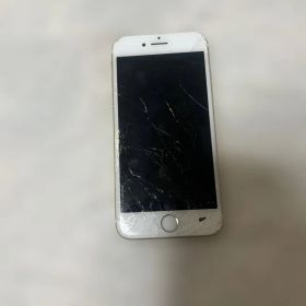 iPhone7 本体 ジャンク 画面割れ 初期化済み