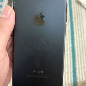Apple iPhone 7 ブラック