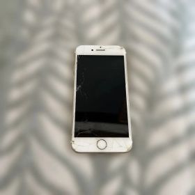 iPhone7本体