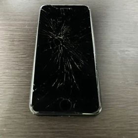 iPhone 7 Black 128 GB docomo
