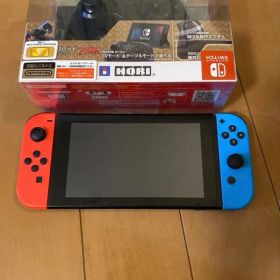 Nintendo Switch本体とプロコンセット