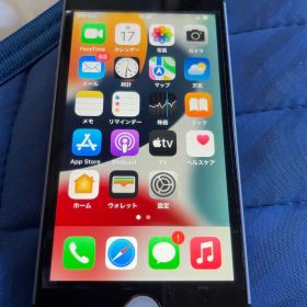 iPhone SE 64GB スペースグレー 本体