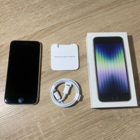 0413 iPhone SE 64GB 第三世代 スターライト ジャンク品【ネ】