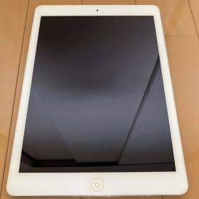 iPad Air ＭＤ789J/A