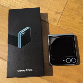 Samsung Galaxy Z Flip6 本体