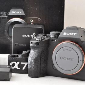 新品同様ソニー α7R V シャッター約400回 付属品完備 元箱付 ＠4777
