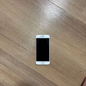 Apple iPhone 6 ゴールド 本体