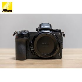 Nikon Z7 (有効画素数, 4575万画素)