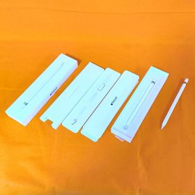 《フォロワー様へクーポン配布中》【動作未確認】Apple Pencil おまけ（Apple Pencil １本・Jam Jake １本） ホワイト 第1世代 アップル ペンシル レディース メンズ キッズ 笑声出品商品